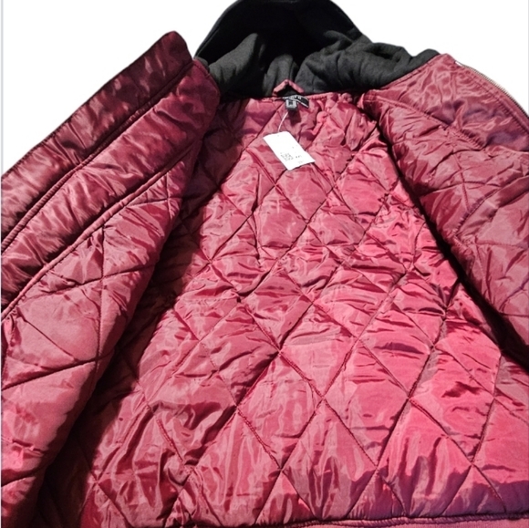 Mens Burgundy Forever 21Bomber jacket w black cotton hood. Brand New. Size XXL - Picture 2 of 2